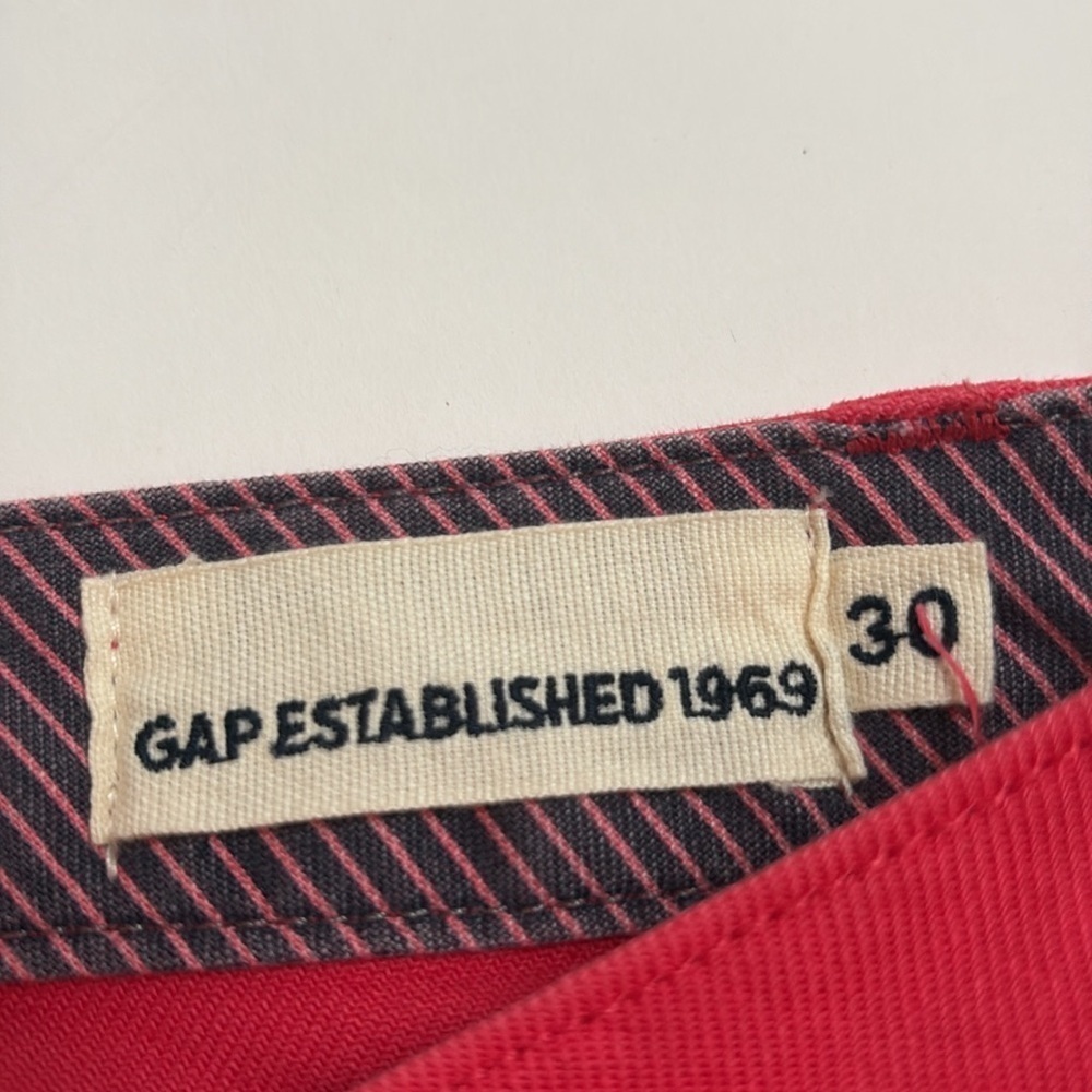 NWT GAP low rise skinny/straight jeans - Picture 3 of 7